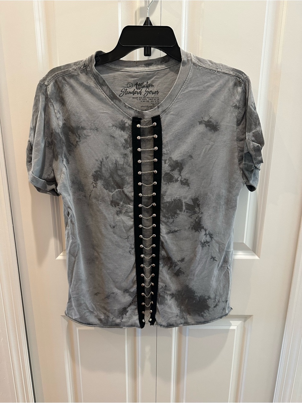 Affliction Gray Tie-Dye Short Sleeve Tee with Black Chain Placket 100% Cotton L